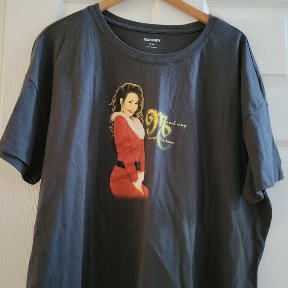 New Old Navy Sz 2X tall Mariah Carey T-Shirt Top Gray Black Cropped Holiday NWT - Picture 3 of 6